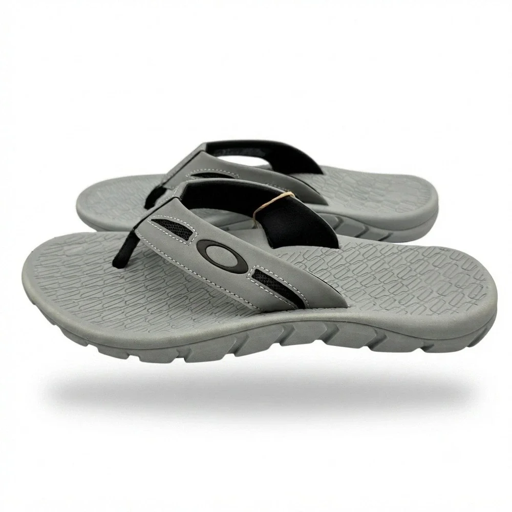 Oakley Operative Sandal 2.0 Mens Size 9 Stone Gray Sport Flip Flop **NEW**